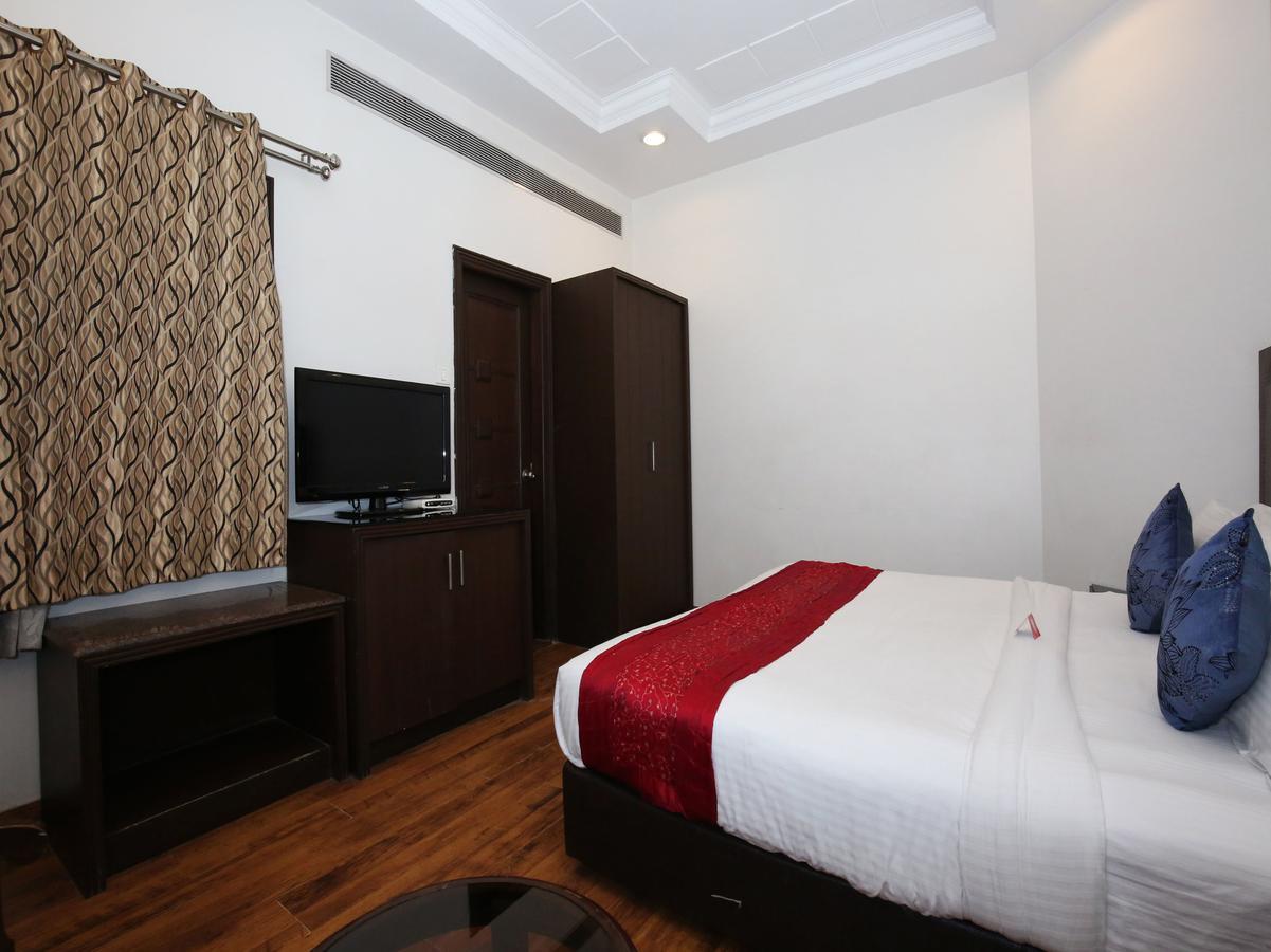 Oyo Flagship 113 Golden Temple Road Hotel Amritsar Bagian luar foto